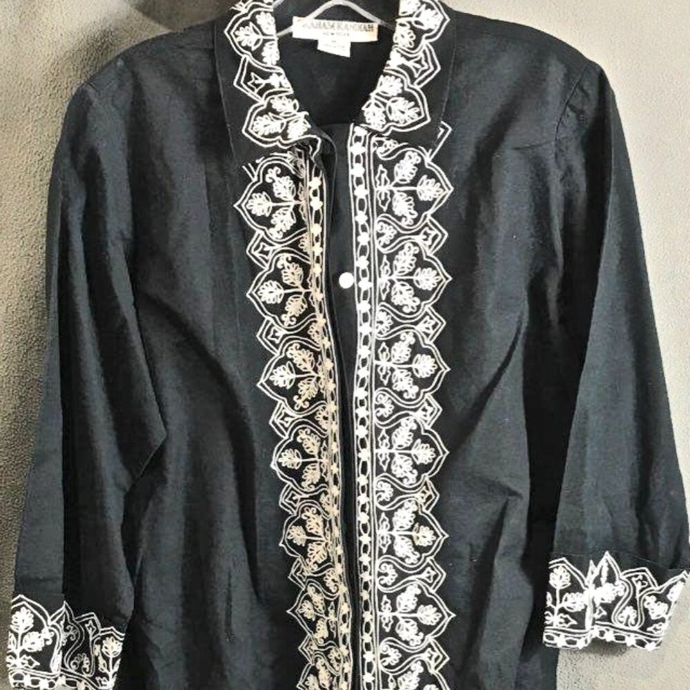 NWOT graham kandiah tunic cotton black jacket top shirt white embroidery MED.
